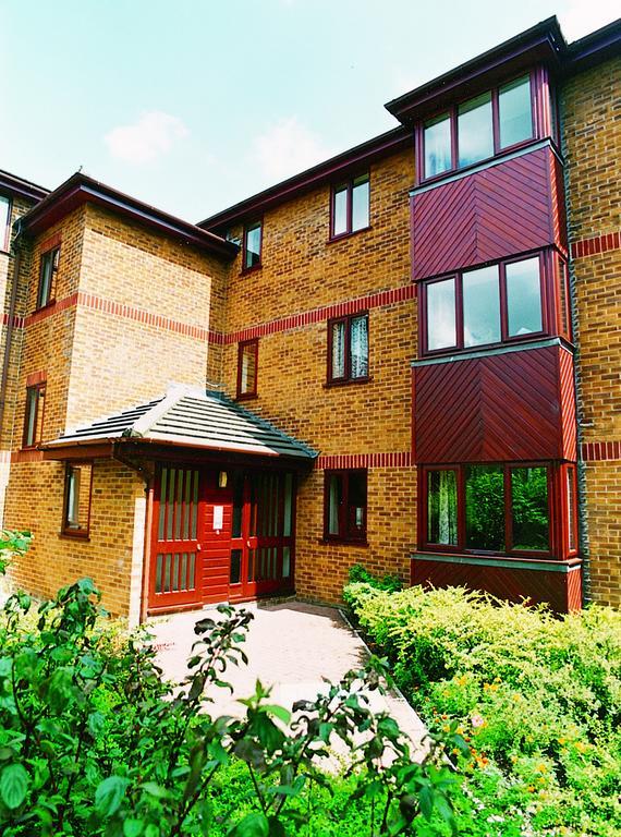 Quayside Close Holiday Apartments Poole Room photo